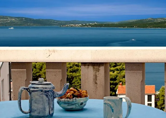 In With Seaview, Terrace, Air Condition, Wifi 公寓