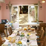 Apartman In With Seaview, Terrace, Air Condition, Wifi *