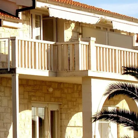 In With Seaview, Terrace, Air Condition, Wifi * Trogir