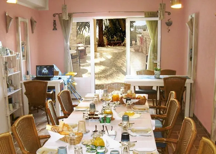 Appartement In With Seaview, Terrace, Air Condition, Wifi *